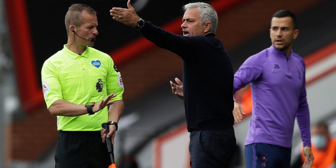 José Mourinho a játékvezetőt bírálta