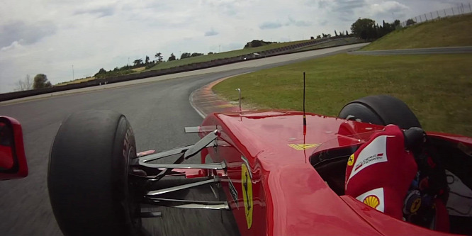 A Ferrari megmutatta, miért rajonganak a pilóták Mugellóért