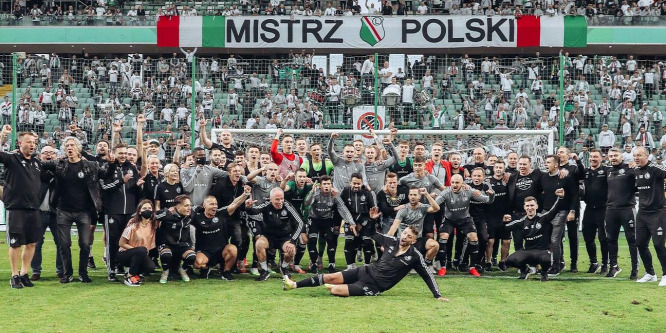 Lengyelországban visszaült a trónra a Legia focicsapata - videó