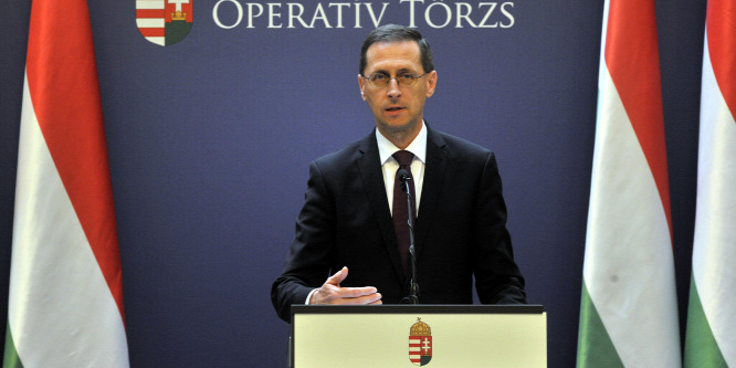 Jelentős adókönnyítéseket jelentett be a pénzügyminiszter