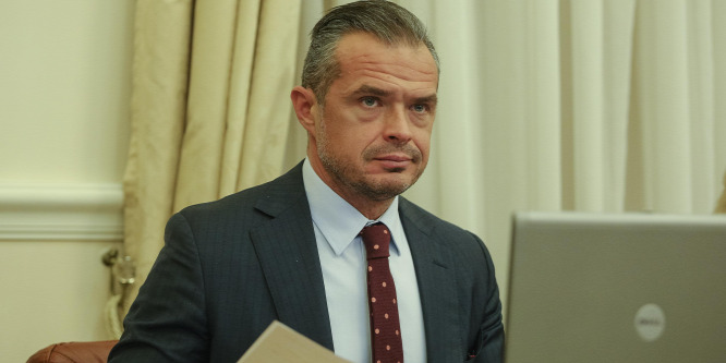 Korrupció gyanúja miatt őrizetbe vették Donald Tusk volt miniszterét