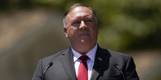 Mike Pompeo szerint Európa az iráni vallási és politikai vezetők mellé állt