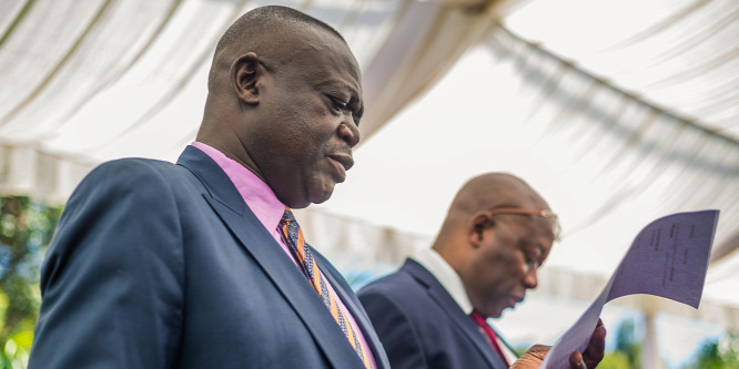 Belehalt a fertőzésbe a zimbabwei agrárminiszter