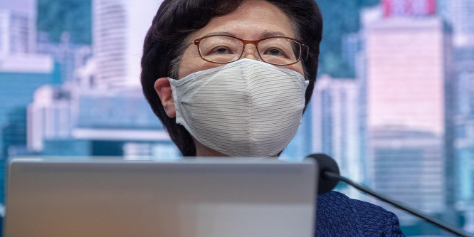 Az amerikai kormány szankciókkal sújtotta Hongkong vezetőjét