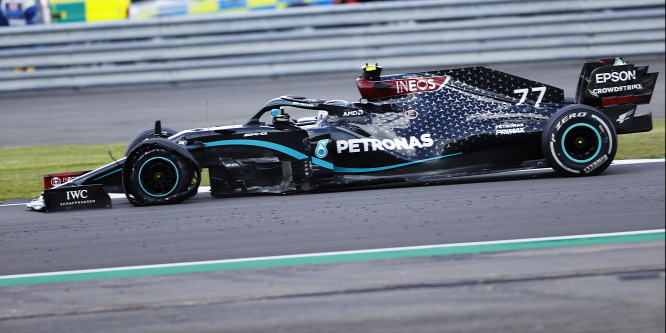 A pilóták aggódnak a figyelmeztetés nélkül szétfoszló F1-es gumik miatt