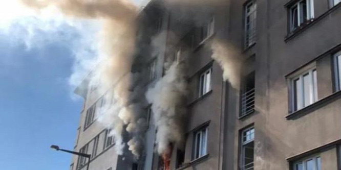 Kigyulladt egy 13 emeletes lakóház Csehországban, 11 ember meghalt, köztük 3 gyerek