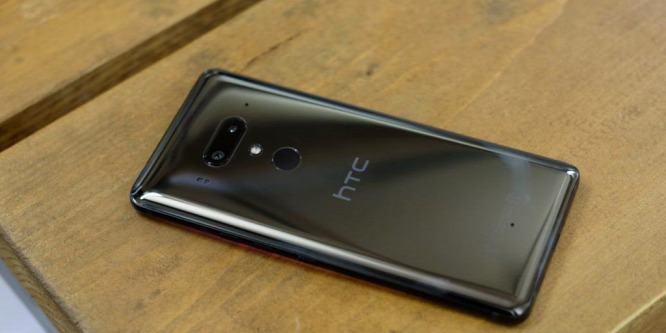 23 éves mélypontra zuhant az HTC
