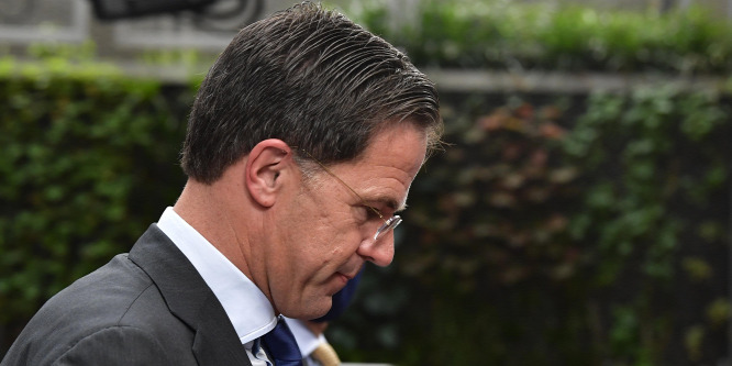 A holland miniszterelnök addig késlekedett, míg Hollandia az egyik legfertőzöttebb ország lett