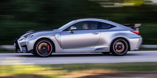 Az utolsó esély, ha V8-as japán sportkocsira vágyik – Lexus RC F Track Edition teszt