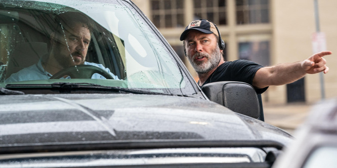 Russell Crowe Téboly című filmje visszacsalta a nézőket az amerikai mozikba