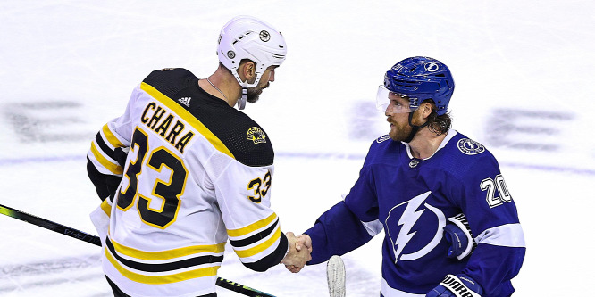 NHL: kétszeri hosszabbítás után esett ki a tavalyi döntős