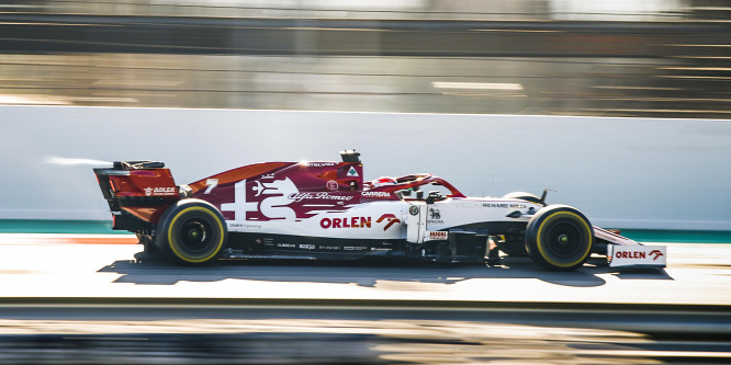 Felére csökken az előszezoni tesztlehetőség az F1-ben