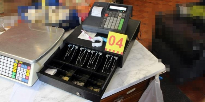 Anyja boltját rabolta ki egy férfi Izsákon