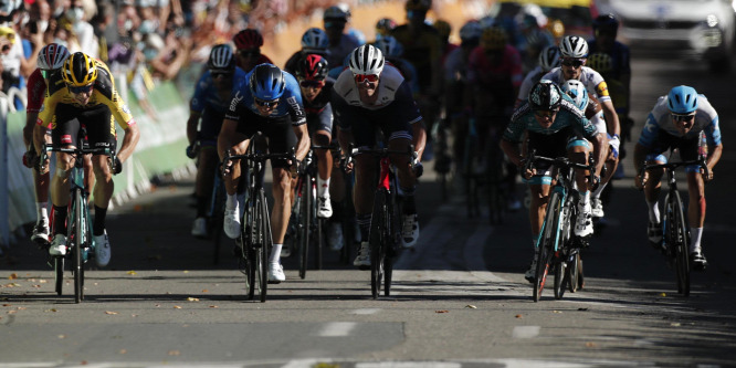 Negatív tesztek után minden csapat folytathatja a Tour de France-t