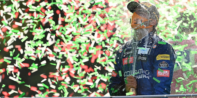 Sainz: Félig csalódott vagyok, de mindenképpen második lettem volna