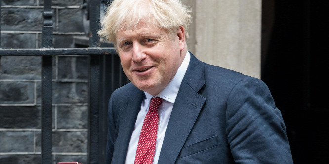 Boris Johnson: Két nappal a halála előtt is koncentrált és szellemileg friss volt II. Erzsébet királynő
