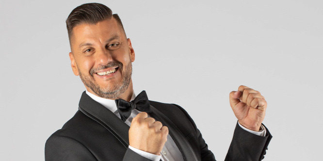 Kökény Attila balesetet szenvedett, folyt a vér