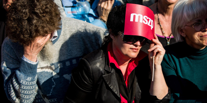 A teljes szétesés útjára lépett az MSZP