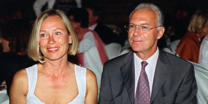 Gyönyörű nők szívét törte össze, majd 73 évesen először tartott egyházi esküvőt