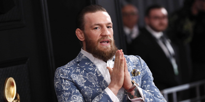 Óriási dráma: Életében először kiütötték Conor McGregort - videó