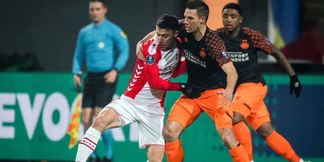 A szexjátékokat gyártó cég nem szponzorálhatja a holland focicsapatot
