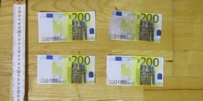 Otthon nyomtatta a pénzt egy budapesti pár, persze fizettek is vele