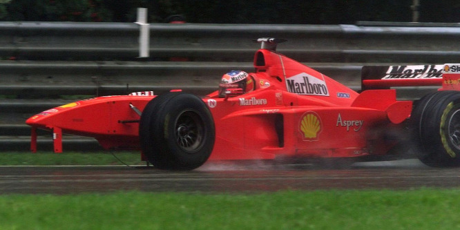 Coulthard a Ferrari főnökének: Spában nem direkt ejtettem ki Schumachert