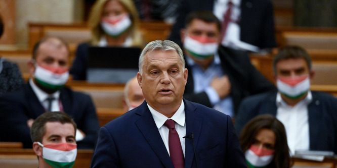 Orbán Viktor: Az országnak működnie kell, a mindennapi életet nem béníthatja le a vírus