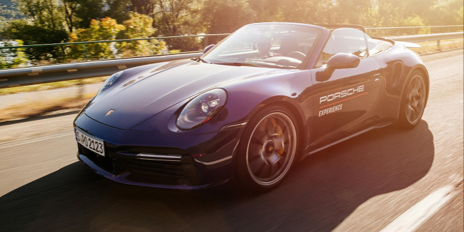 Őserő tombol benne, mégsem akar megölni - Porsche 911 Turbo S kabrió menetpróba