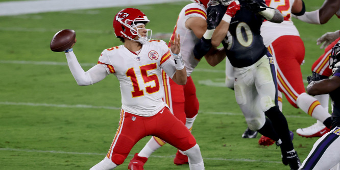Simán nyert a bajnok Kansas City Chiefs az NFL-csúcsrangadón