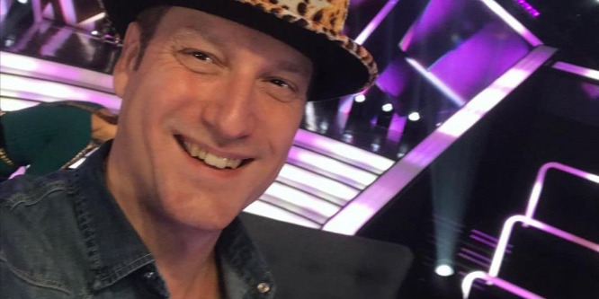 Pély Barna kórházból küldött képet