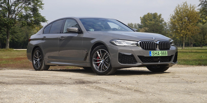 Hiába fejlődtek sokat a dízelek, eljött a hibrid hatalomátvétel - BMW 5-ös facelift menetpróba