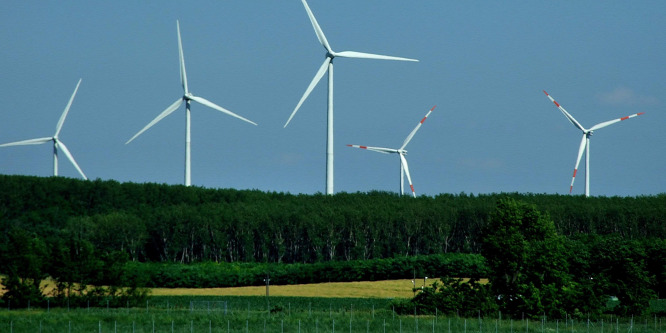 A megújuló energiaforrások a tárolás megoldatlansága miatt nem képesek önmagukban biztosítani a villamosenergia-ellátást
