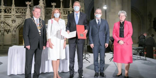 Ottó császár-díjat kapott a magyarellenes román államfő Németországban