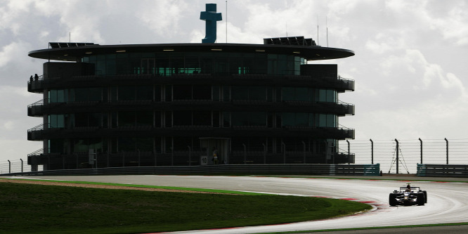 Új pálya jön az F1-ben, mihez kezdenek ilyenkor a mérnökök?