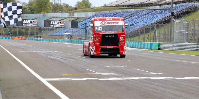 Kiss Norbert nyerte a kamionosok harmadik futamát a Hungaroringen