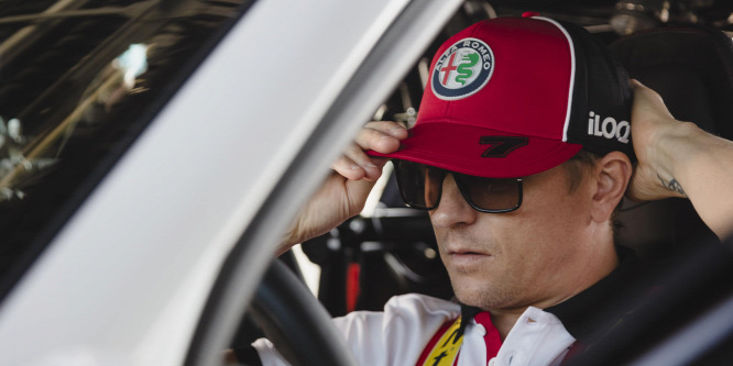 Räikkönen és Giovinazzi száguldozott a legvadabb utcai Alfa Romeóval