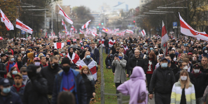 Több száz embert vettek őrizetbe Fehéroroszországban a vasárnapi tüntetésen