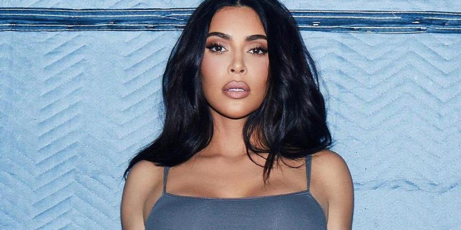 Kim Kardashian 5 éves kisfia nekiállt levágni a saját haját - Fotó