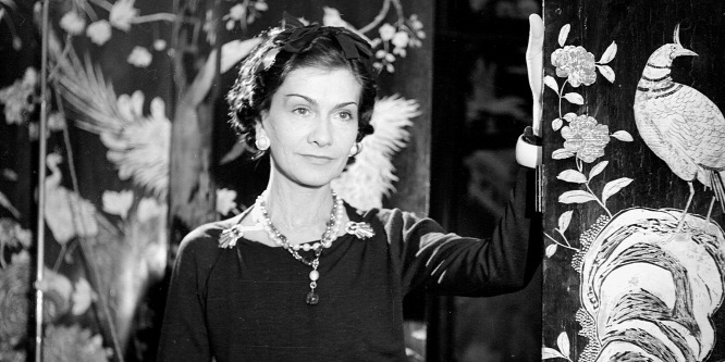 Coco Chanel, aki szerette és használta a férfiakat