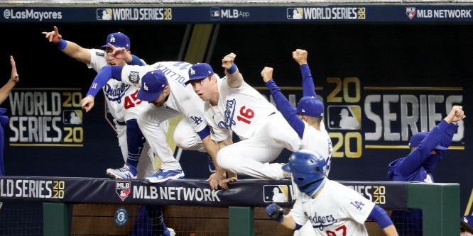 Őrület Los Angelesben: baseball bajnok lett a város csapata