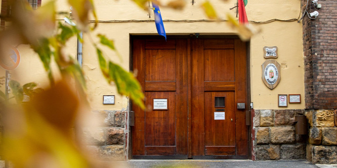 Elmeorvosszakértői vizsgálat várhat a pestszentlőrinci kettős gyilkosra