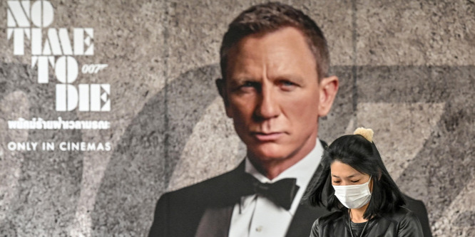 Újra elhalasztották a James Bond-film bemutatóját