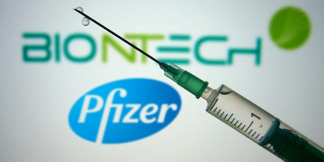 Koronavírus: Hackerek fértek hozzá a Pfizer/BioNTech-vakcinára vonatkozó adatokhoz