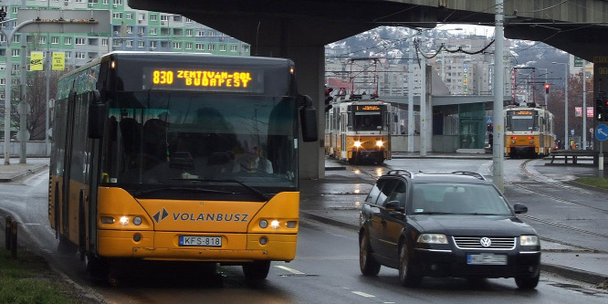 Felfüggesztik az els ajtós felszállást a Volán-járatokon hétftl