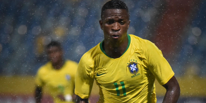 A Real Madrid tehetsége 20 ezer kilométert utazott, de egy percet sem játszott a vb-selejtezőkön