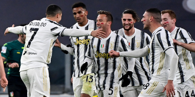 C. Ronaldo-show, sikerrel hangolt a Juventus a Fradi elleni BL-meccsre - videó