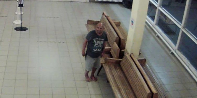 A fél buszpályaudvart szétverte egy férfi Gyöngyösön