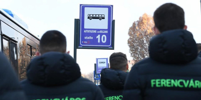 Buszra vártak Torinóban a BL-meccsre készülő Fradi-játékosok - képek