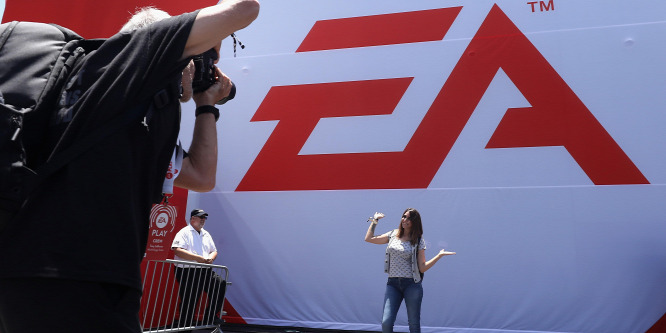 Nem nyomják le a gamerek torkán az NFT-t
